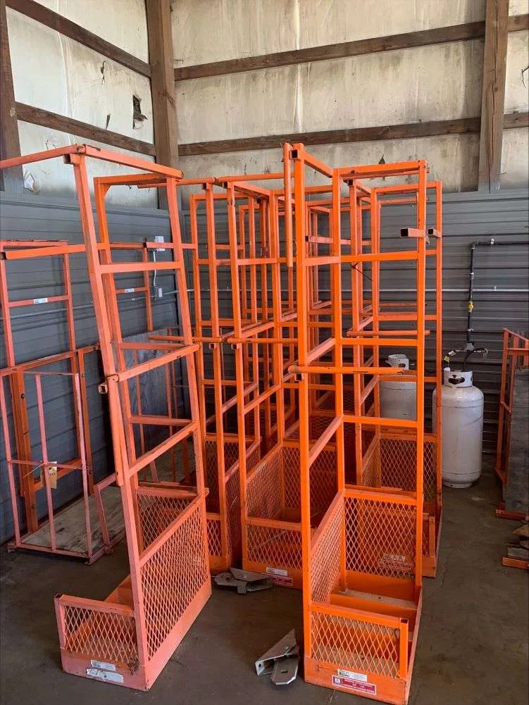 Used Beta Max Maxial (Scaffolding) Hoists For Sale - image 2